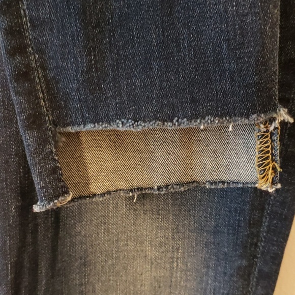 7 For All Mankind skinny jeans - Picture 3 of 5